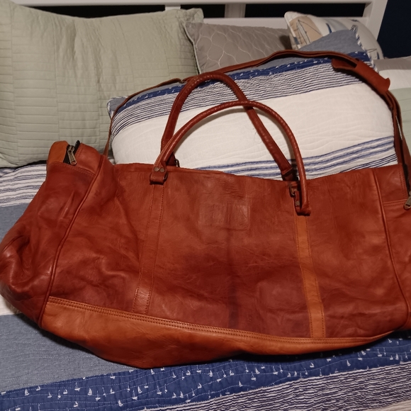 Komals Passion Leather - Picture 10 of 10